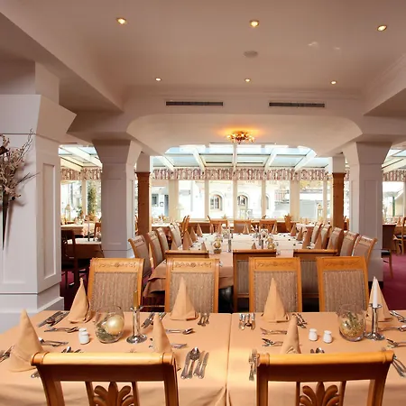 Alexander Otel 4*