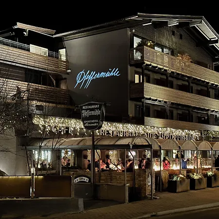 Alexander Hotel