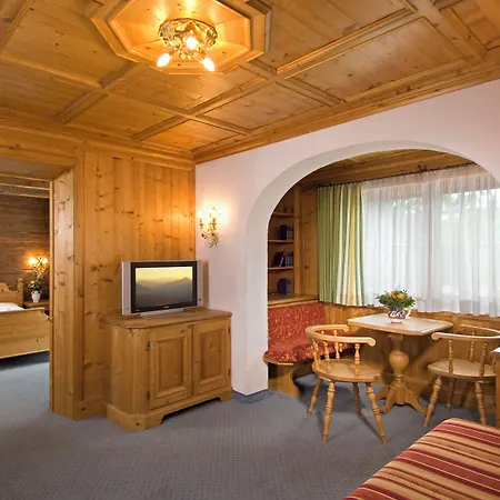 Alexander 4* Kirchberg in Tirol