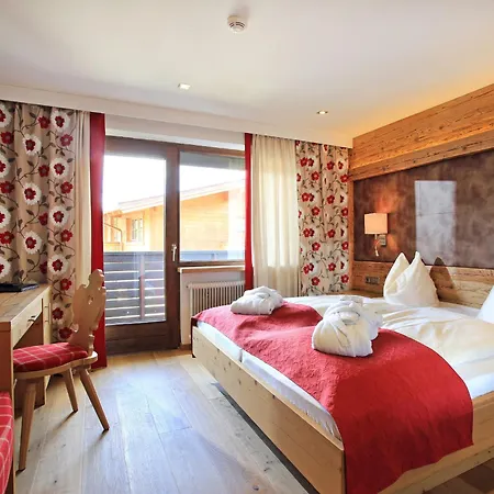 Alexander Otel 4*