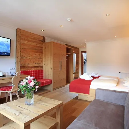 Alexander 4* Kirchberg in Tirol